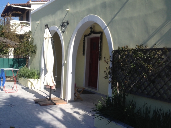 therealtyagency-aigina-patioview